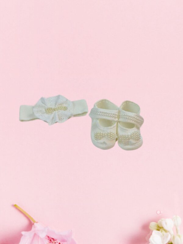 Παπούτσια Αγκαλιάς & Κορδέλα D33007