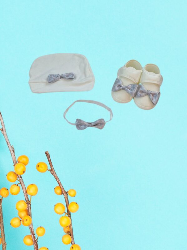 Παπούτσια Αγκαλιάς & Παπιγιόν V33012