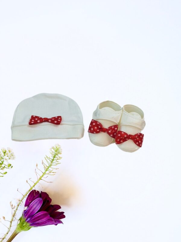 Παπούτσια Αγκαλιάς & Σκουφάκι Q33004