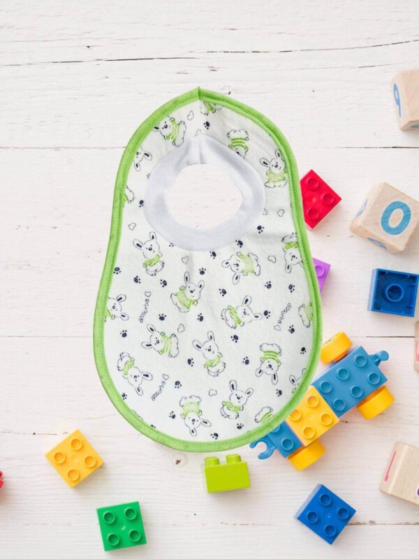 Σαλιάρα Φαγητού με Κλειστό Λαιμό 20X23εκ. D0063