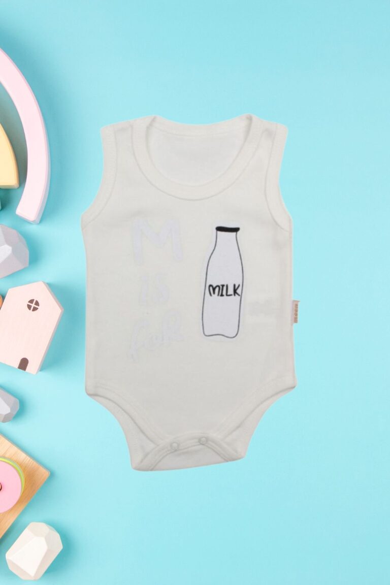 Κορμάκι Βρεφικό Αμάνικο M Is For Milk R9009