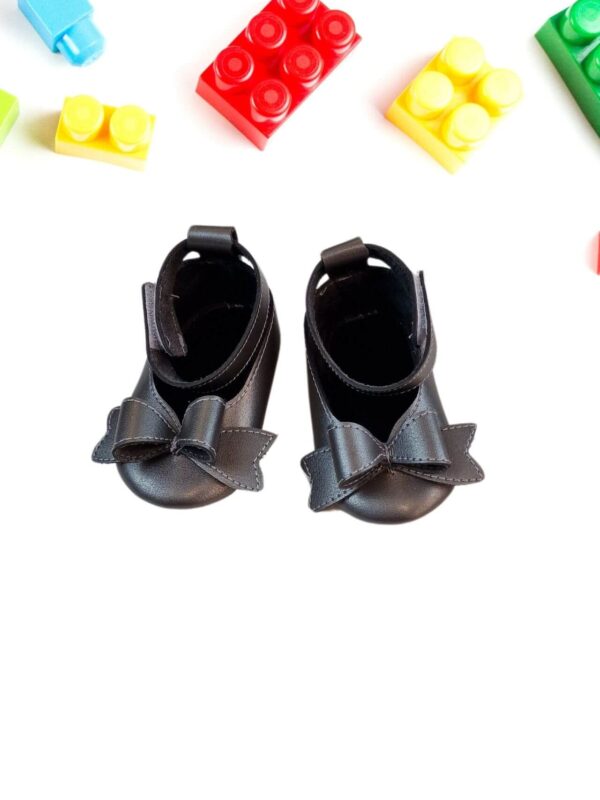 Παπούτσια Αγκαλιάς Δερματίνη Με Φιογκάκι D0338