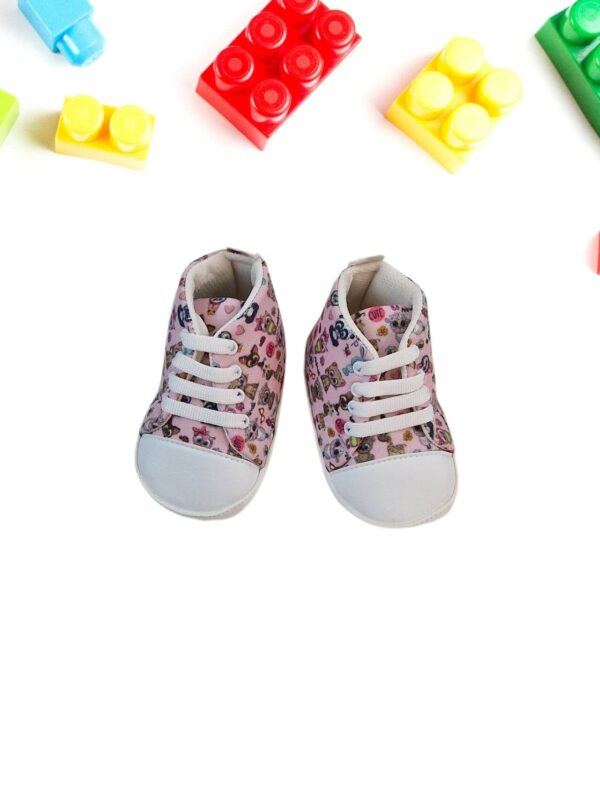 Παπούτσια Αγκαλιάς Με Κορδόνια R0002