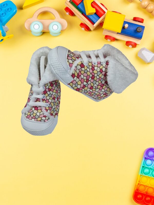 Παπούτσια Αγκαλιάς με Κορδόνια Q3030