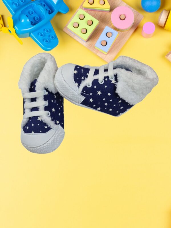 Παπούτσια Αγκαλιάς με Κορδόνια W3020